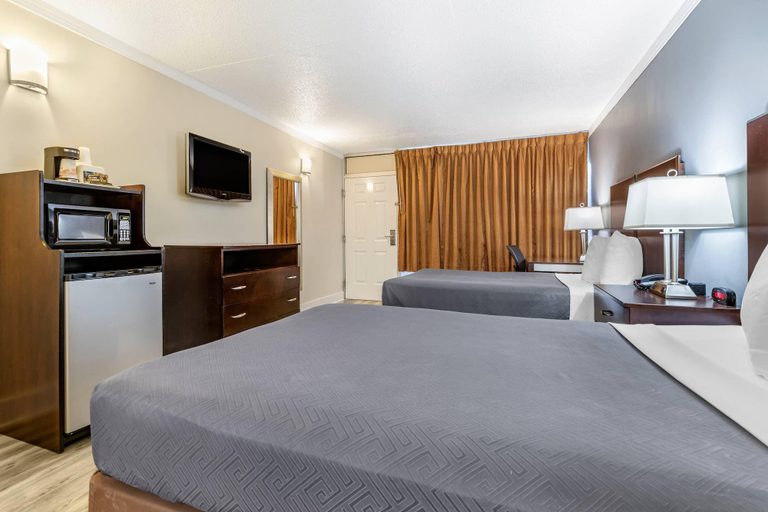 Bedroom 4, Econo Lodge Conway Central, Horry
