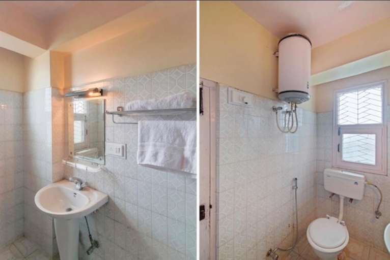 Bathroom 3, Boho Stays near Mall, Shimla