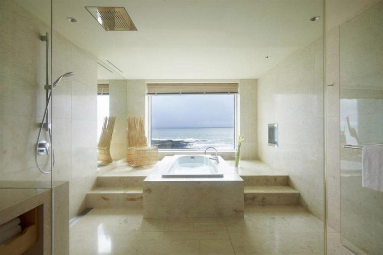 Bathroom 5, Haevichi Hotel & Resort Jeju, Seogwipo