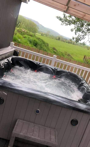 Sport & Beauty 2, The Willows B&B and Orchard Self Catering Studios, Causeway Coast and Glens