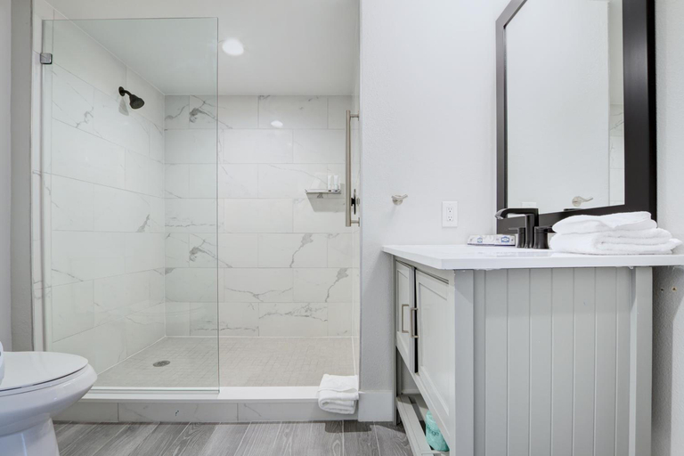 Bathroom 4, Pocono Mountain Villas MOD Collection by Sonesta, Monroe