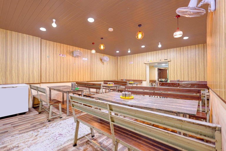 Food & Drinks 5, Hotel BS International, Mysore