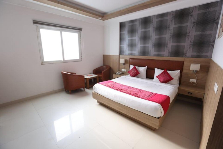 Bedroom, The Elevate Hotel - Near Delhi Airport, Delhi