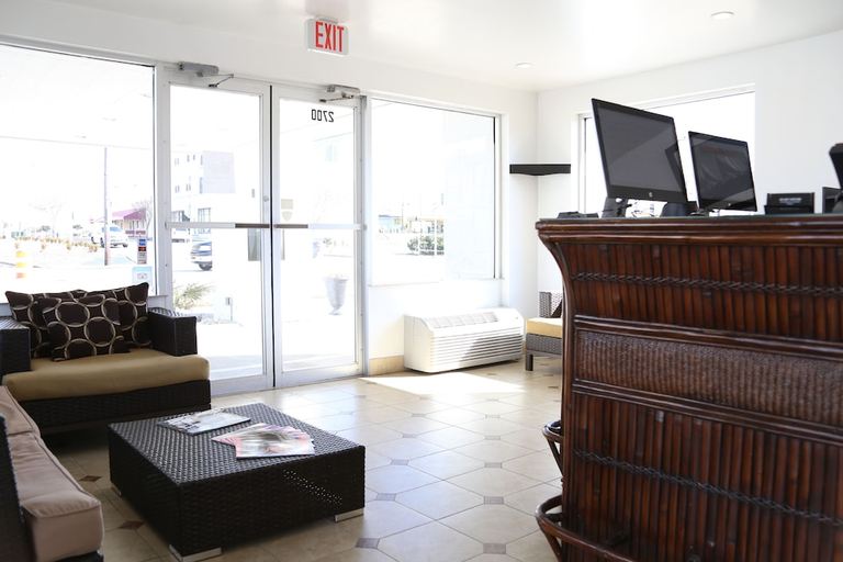Public Area 2, Oceans 2700, Virginia Beach