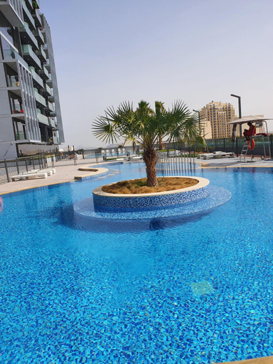 Sport & Beauty 2, Bloom Tower B District 10 - Modern Apartment with Stunning Views, Dubai