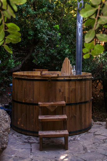 Hot tub 2, Hostal Chikiyan, Cordillera