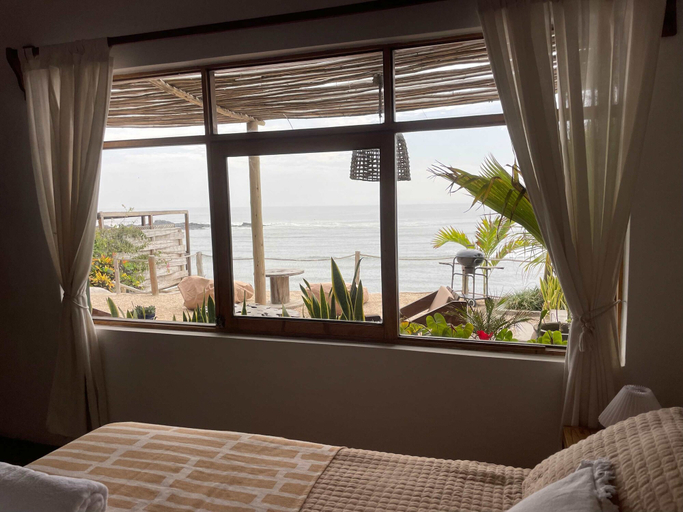 Room 5, w Beachview 4BR w Terrace in La Libertad, Pacasmayo