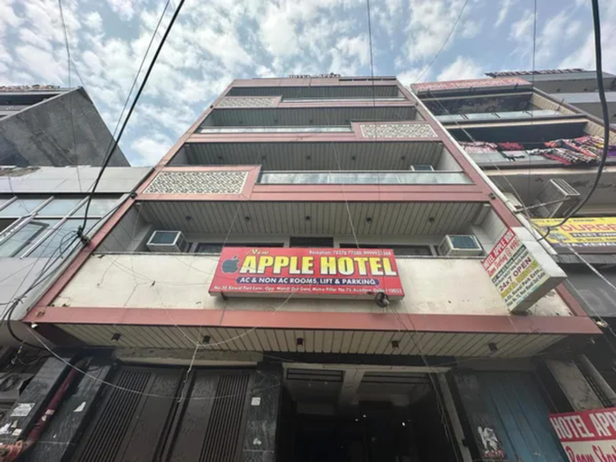 Exterior view, Fabhotel Snereya, Delhi