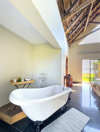 Bathroom 3, The Vaal Guesthouse, Fezile Dabi