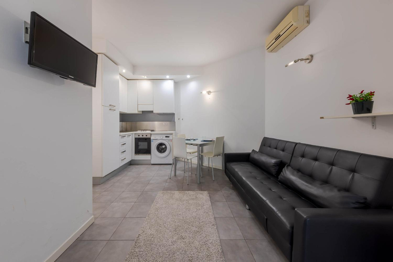 Others 3, Residence Alice, Rimini
