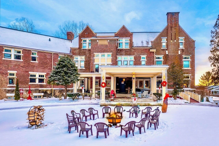 Exterior & Views 2, Wilburton Inn, Bennington