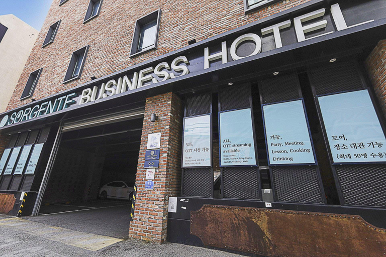 Exterior & Views 2, Sorgente Business Hotel, Sasang