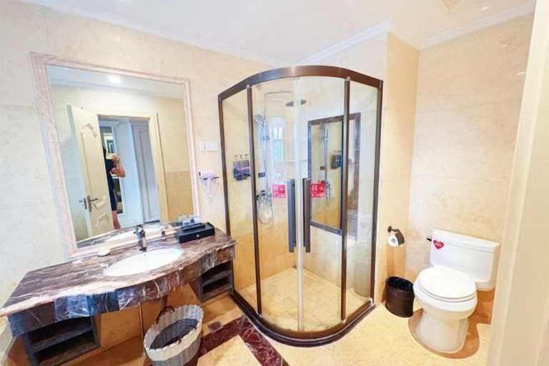 Bathroom 4, Jintian International Hotel, Suqian
