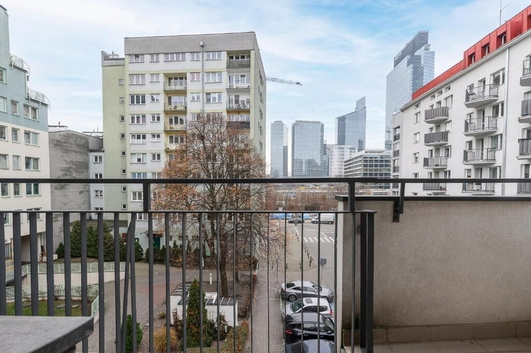 Property grounds, ShortStayPoland Sienna B194, Warsaw
