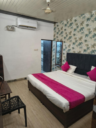 3, Ruby Homestay, Agra