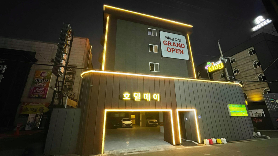 Exterior & Views 1, Gunsan Hotel May, Gunsan