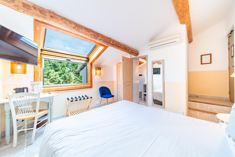 Bedroom 3, Le Domaine des Gres Luberon - Hotel - Restaurants, Vaucluse