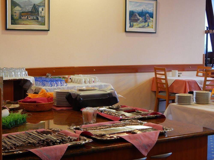 Food & Drinks 5, Alpina, Kranjska Gora