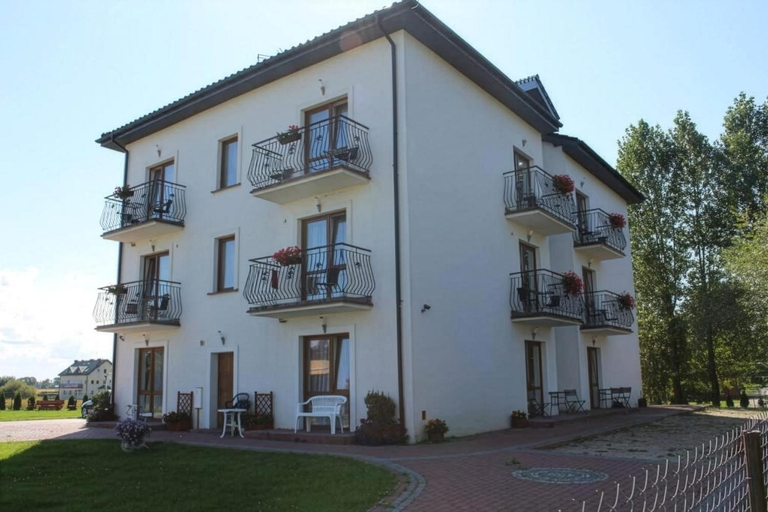 Exterior & Views 1, Pensjonat nad Stawem, Koszalin