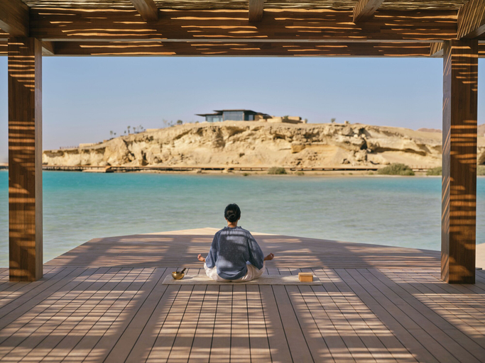 Yoga 4, Six Senses Amaala