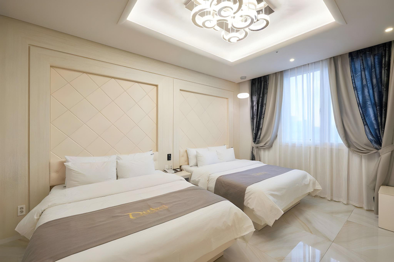 Bedroom 3, Dubai Hotel, Gwangsan