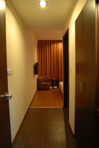 Others 5, Manja Hotel, Kota Kinabalu