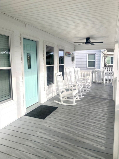 Terrace/patio 3, Dream Weaver 4 Bedroom Home by RedAwning, Brunswick