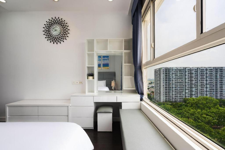 Bedroom 3, Golden Mansion - Transit Apt Free POOL & GYM, Phú Nhuận