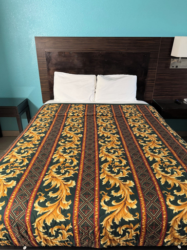 Bedroom 3, Nampa Inn & Suites, Canyon