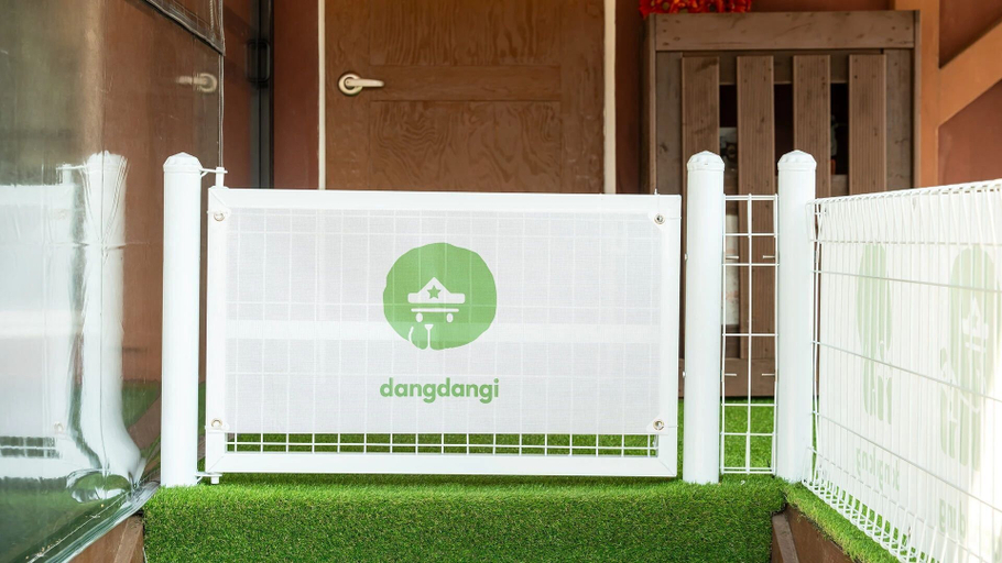 Exterior & Views 2, Gapyeong Daengdaengi Dog Pension Silver, Gapyeong
