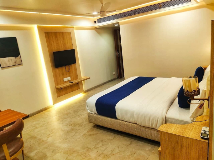 Room 2, Hotel All Seasons Pune, Pune