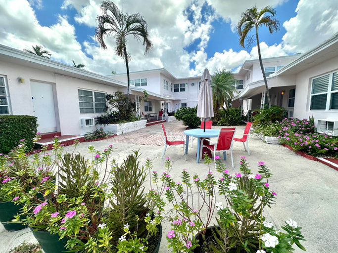 Exterior & Views 1, Birch Patio Motel, Broward