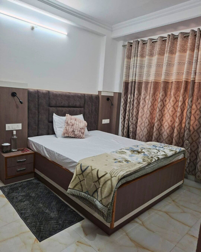 Room 4, Elvora Heights BCS New Shimla, Shimla