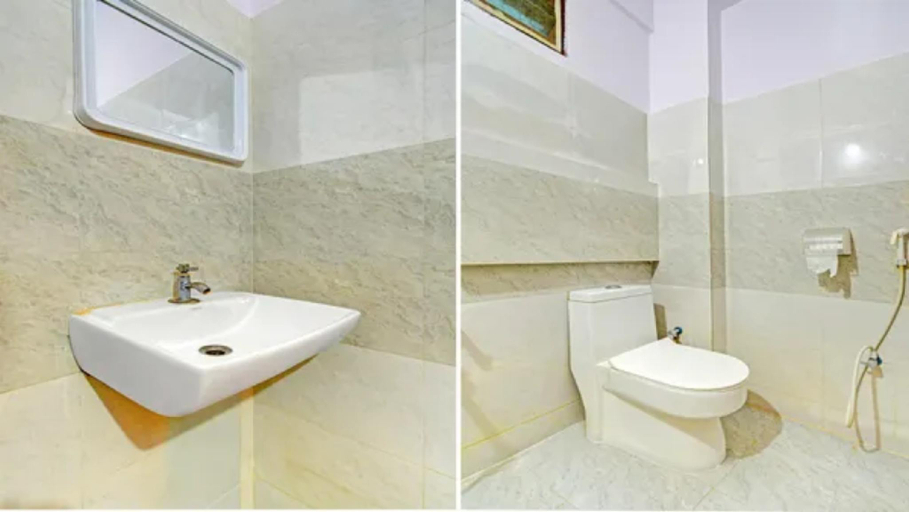 Bathroom 3, FabHotel Namaha Suites, Ranga Reddy