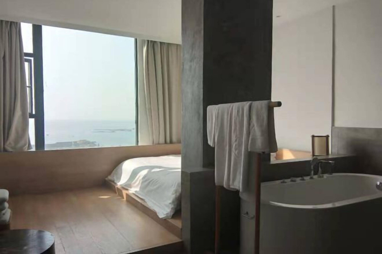 Room 2, ShanWei Red Sea Bay Xiyue Sunset Oceanview Hotel, Shanwei