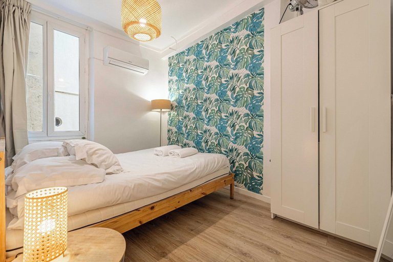 Room 4, Cozy Apartment a/c 1br/2p - Nice, Alpes-Maritimes