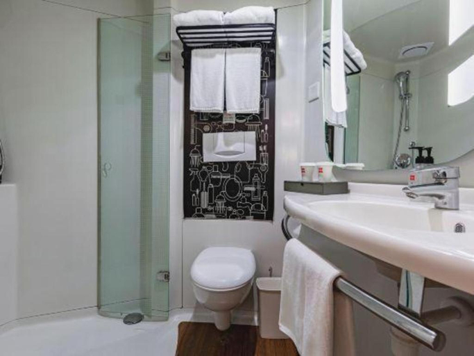Bathroom 4, Ibis Ya An Langqiao, Ya'an