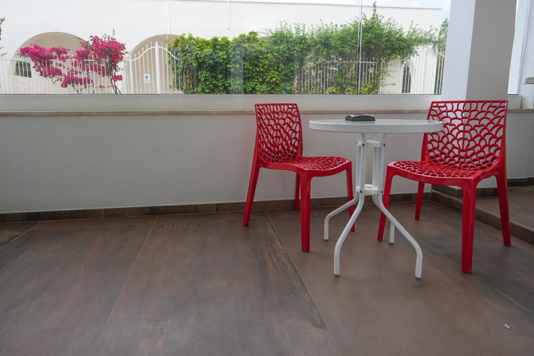 Others 5, IL GIGLIO B&B, Lecce