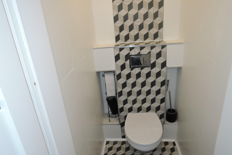 Bathroom 2, House in Nowogard by Lake Nowogardzkie, Goleniów