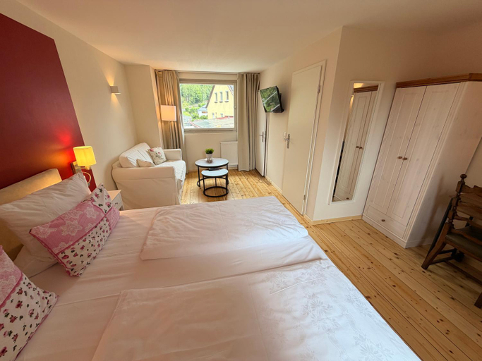 Bedroom 4, Gasthaus Breitenbach, Bad Kissingen