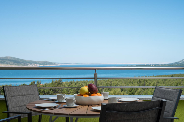 2, Villa Green Horizon with sea view, Jasenice
