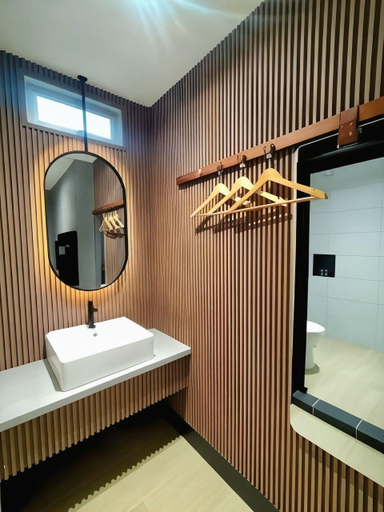 Bathroom 4, Urban Inn, Serai Wangi, Kulim