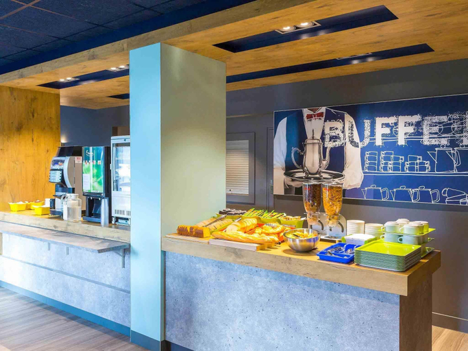 Food & Drinks 5, ibis Budget Lorient Hennebont, Morbihan
