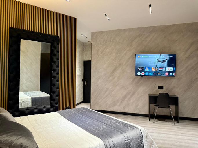 4, Hotel Reset, Madrid