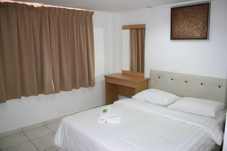 Bedroom 2, De Ocean Hotel, Malacca City