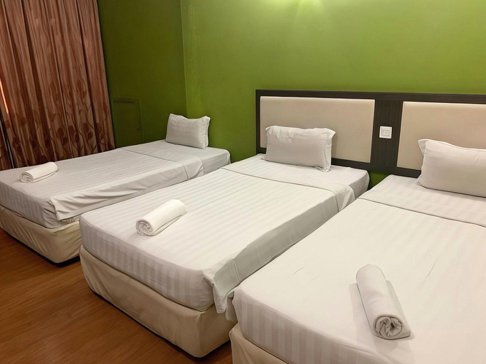 Bedroom 3, Golden Hotel, Kota Kinabalu