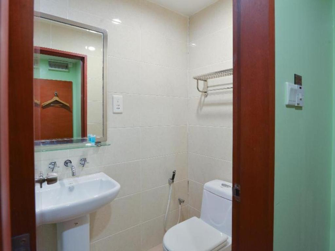 Bathroom 4, Winner Hotel, Kota Kinabalu