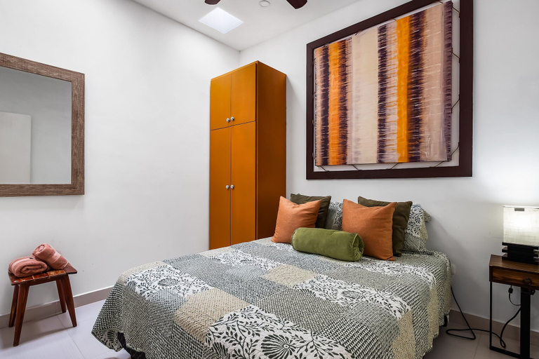 Room 5, Peaceful Dog-friendly Villa With Outdoor Pool, Rooftop Patio, Beach Views, & AC, Tijuana