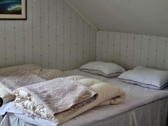 Bedroom 2, person holiday home in Skatvik-By Traum, Tranøy