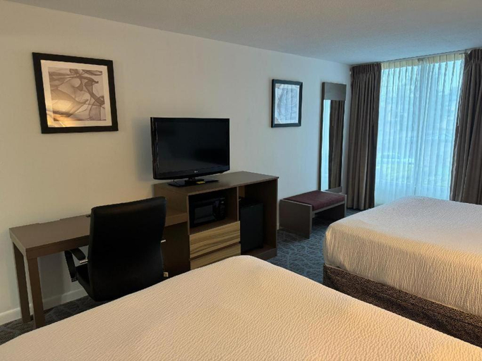 Bedroom 3, Lakeview Golf Resort, Trademark Collection , Monongalia
